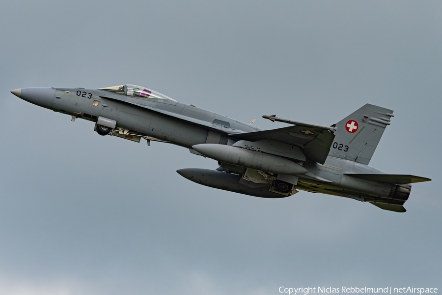 Swiss Air Force McDonnell Douglas F/A-18C Hornet (J-5023) | Photo 627097