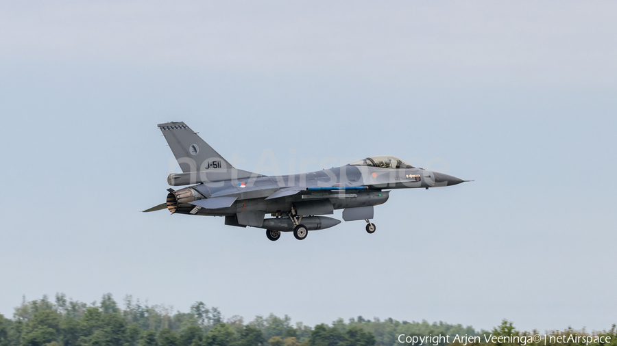 Royal Netherlands Air Force General Dynamics F-16AM Fighting Falcon (J-511) | Photo 391197