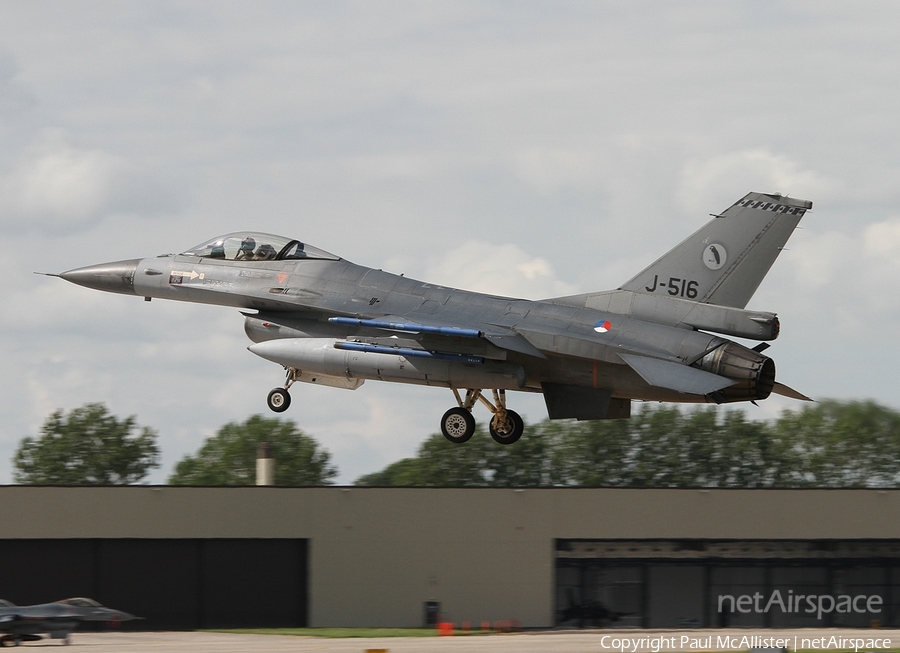 Royal Netherlands Air Force General Dynamics F-16AM Fighting Falcon (J-516) | Photo 54460