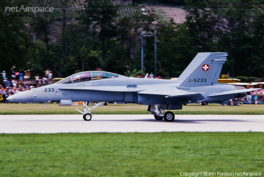 Swiss Air Force McDonnell Douglas F/A-18D Hornet (J-5233) | Photo 139828