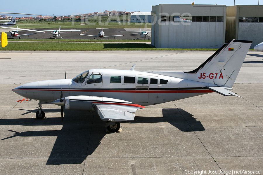 (Private) Cessna 402C (J5-GTA) | Photo 393547