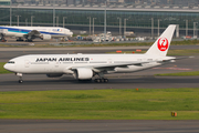 Japan Airlines - JAL Boeing 777-289 (JA008D) at  Tokyo - Haneda International, Japan