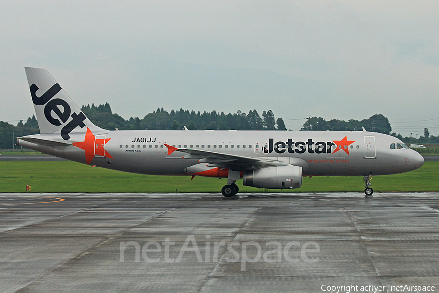 Jetstar Japan Airbus A320-232 (JA01JJ) | Photo 379067