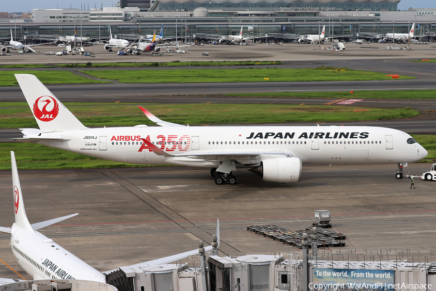 Japan Airlines - JAL Airbus A350-941 (JA01XJ) | Photo 647194