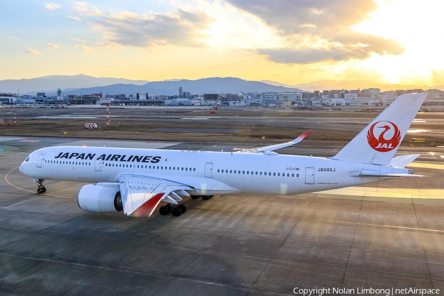 Japan Airlines - JAL Airbus A350-941 (JA04XJ) | Photo 594611