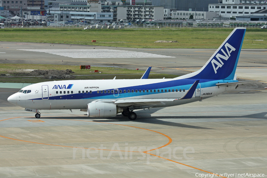 All Nippon Airways - ANA Boeing 737-781 (JA06AN) | Photo 213633