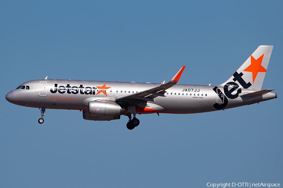 Jetstar Japan Airbus A320-232 (JA07JJ) | Photo 387402