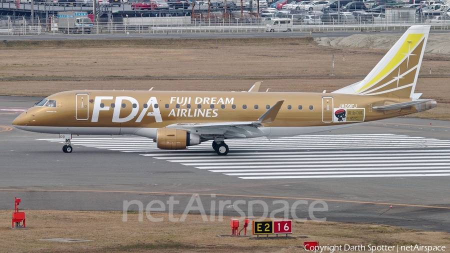 Fuji Dream Airlines Embraer ERJ-175STD (ERJ-170-200STD) (JA09FJ) | Photo 203896