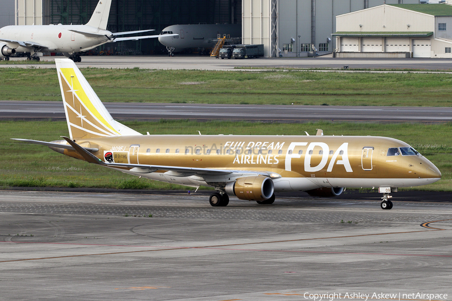 Fuji Dream Airlines Embraer ERJ-175STD (ERJ-170-200STD) (JA09FJ) | Photo 248072