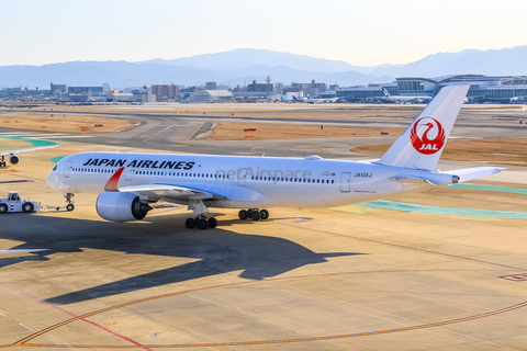 Japan Airlines - JAL Airbus A350-941 (JA10XJ) at  Fukuoka, Japan