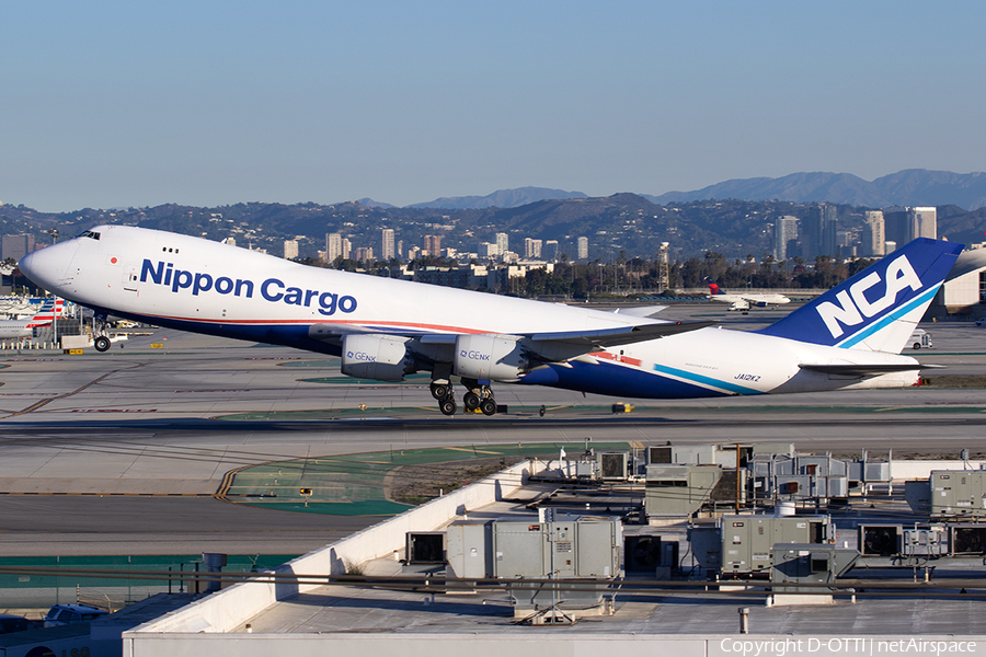 Nippon Cargo Airlines Boeing 747-8KZF (JA12KZ) | Photo 538546