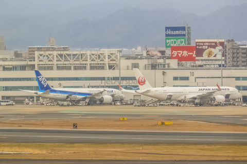 Japan Airlines - JAL Airbus A350-941 (JA12XJ) at  Fukuoka, Japan