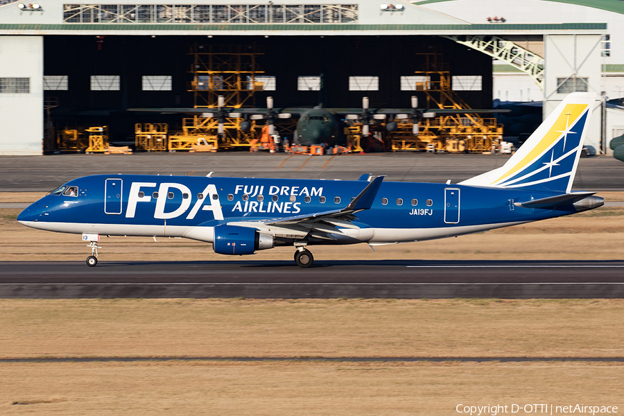 Fuji Dream Airlines Embraer ERJ-175STD (ERJ-170-200STD) (JA13FJ) | Photo 395102