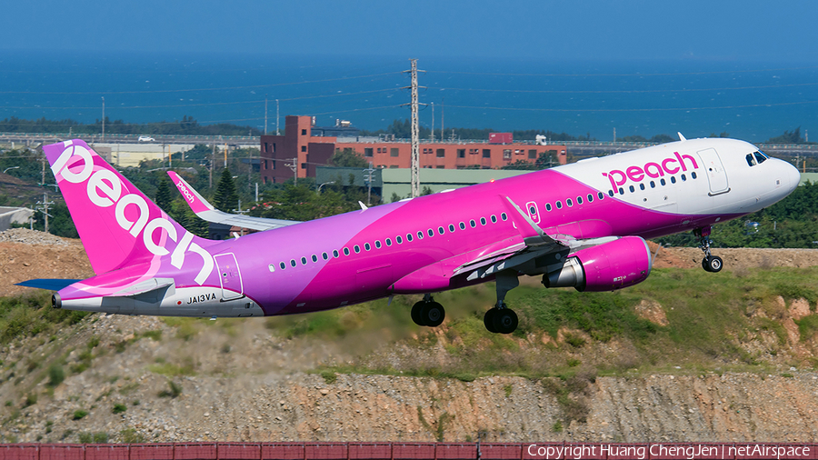 Peach Airbus A320-214 (JA13VA) | Photo 651317