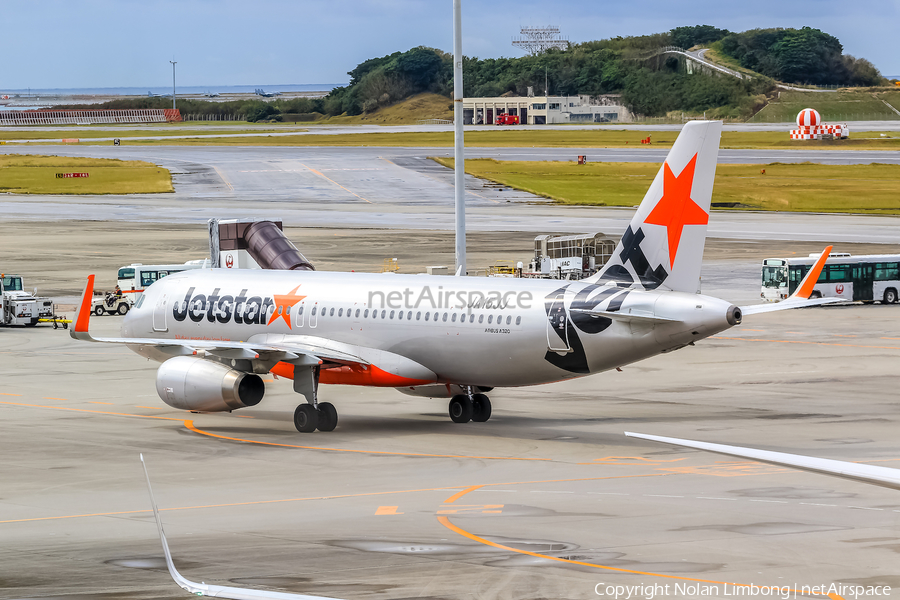 Jetstar Japan Airbus A320-232 (JA15JJ) | Photo 597198
