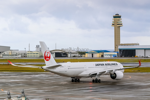 Japan Airlines - JAL Airbus A350-941 (JA16XJ) at  Okinawa - Naha, Japan