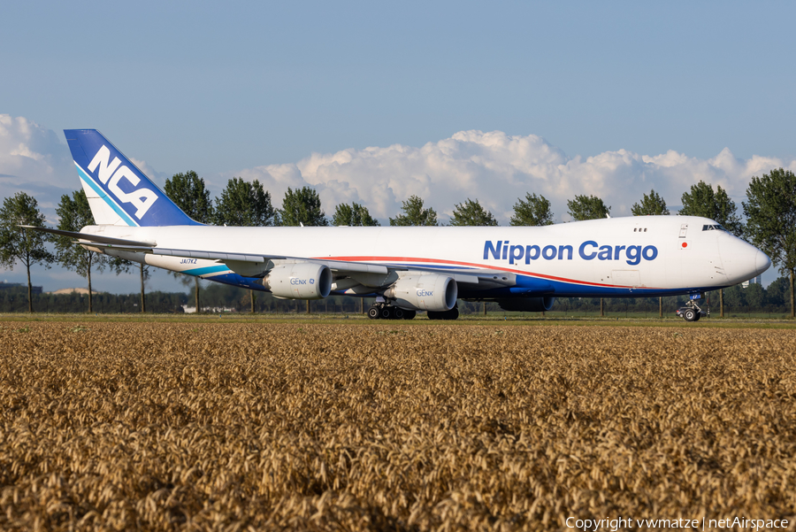 Nippon Cargo Airlines Boeing 747-8KZF (JA17KZ) | Photo 581379
