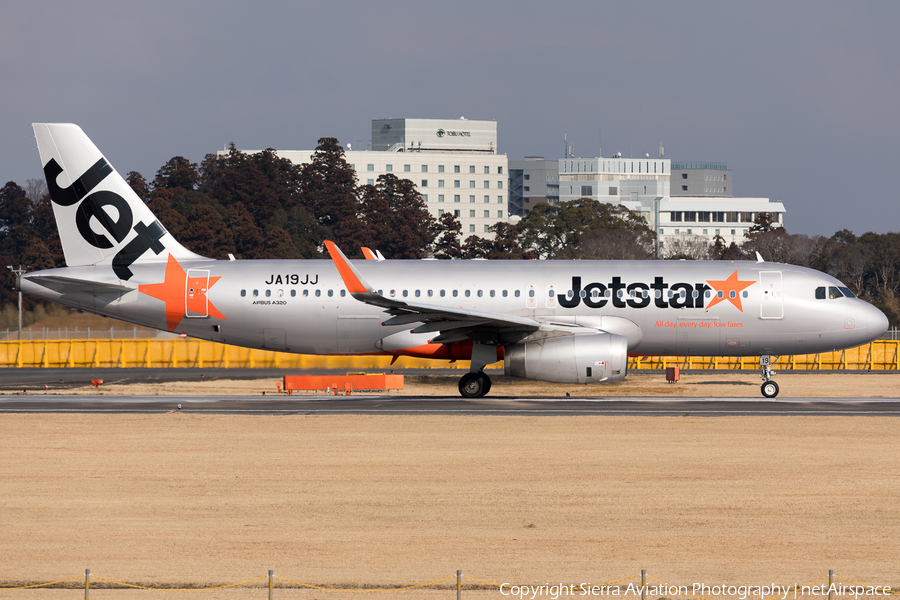 Jetstar Japan Airbus A320-232 (JA19JJ) | Photo 328942