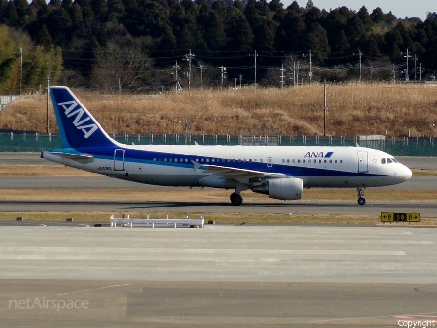 All Nippon Airways - ANA Airbus A320-214 (JA206A) | Photo 77271