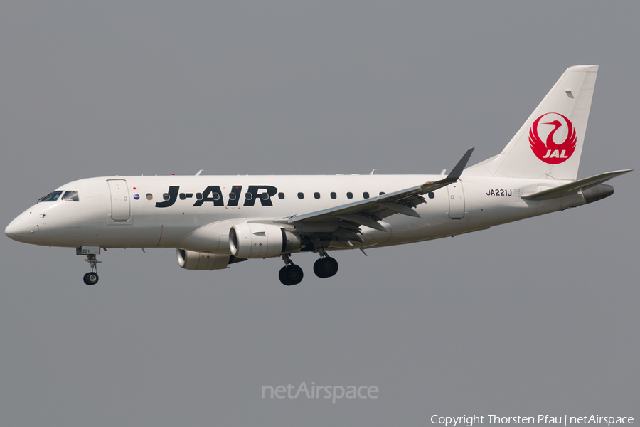 JAL - J-Air Embraer ERJ-170STD (ERJ-170-100) (JA221J) | Photo 77833