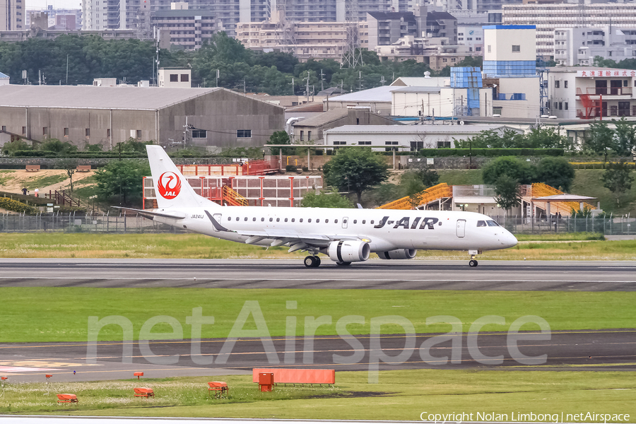 JAL - J-Air Embraer ERJ-190STD (ERJ-190-100STD) (JA241J) | Photo 427697