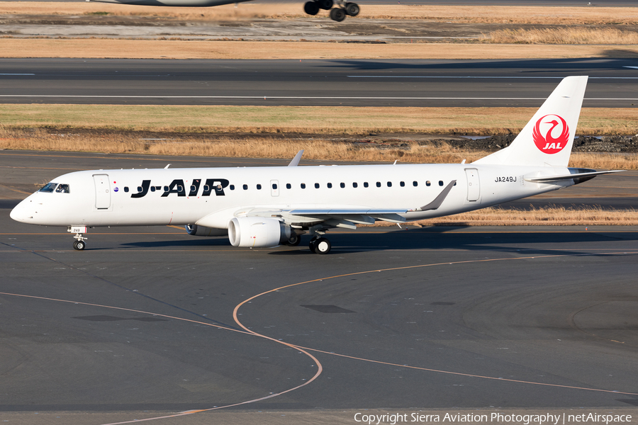 JAL - J-Air Embraer ERJ-190STD (ERJ-190-100STD) (JA249J) | Photo 328997