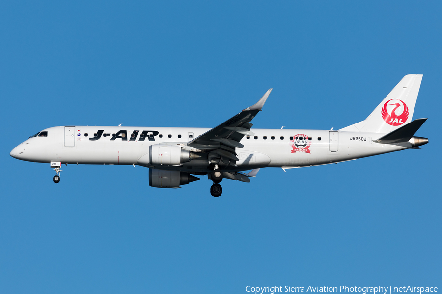 JAL - J-Air Embraer ERJ-190STD (ERJ-190-100STD) (JA250J) | Photo 328998