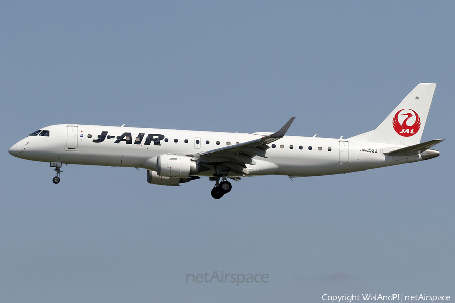 JAL - J-Air Embraer ERJ-190STD (ERJ-190-100STD) (JA253J) | Photo 645506