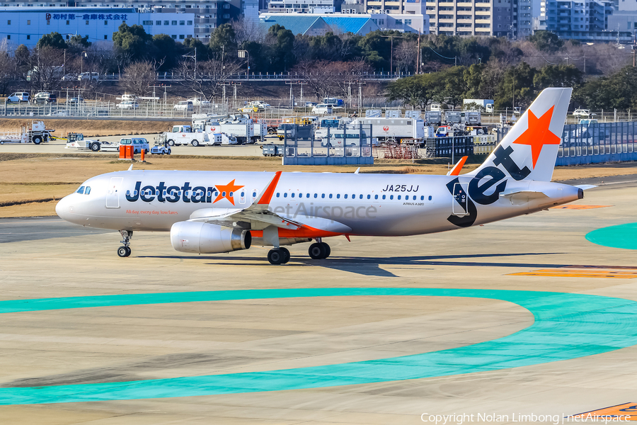 Jetstar Japan Airbus A320-232 (JA25JJ) | Photo 597402