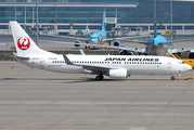 Japan Airlines - JAL Boeing 737-846 (JA310J) at  Seoul - Incheon International, South Korea