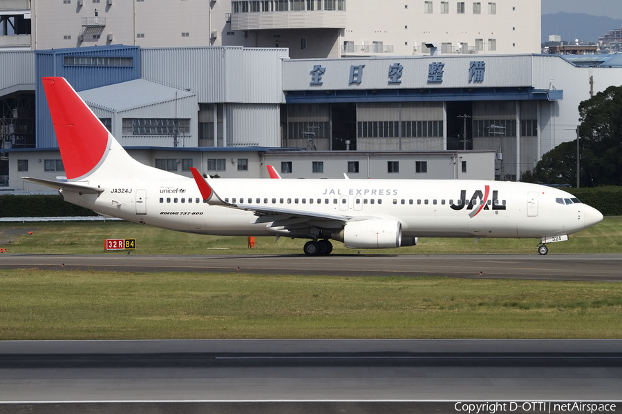 Japan Airlines - JAL Boeing 737-846 (JA324J) | Photo 418981