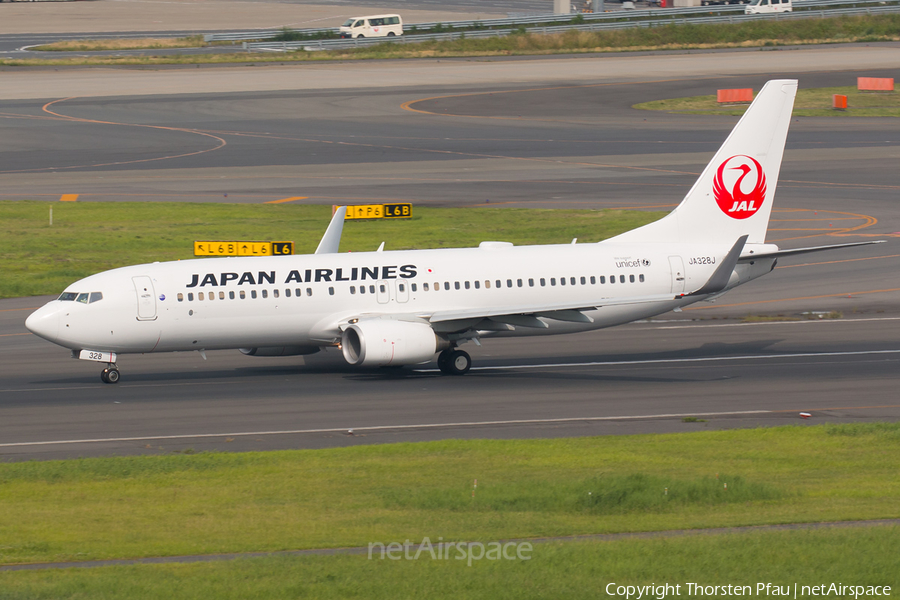 Japan Airlines - JAL Boeing 737-846 (JA328J) | Photo 81315