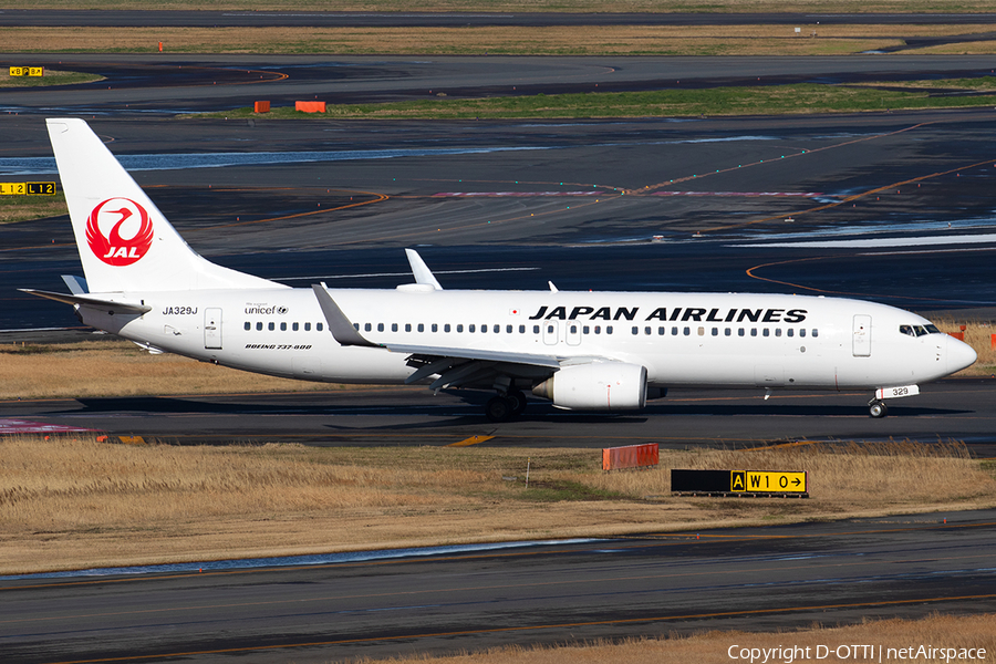 Japan Airlines - JAL Boeing 737-846 (JA329J) | Photo 379552