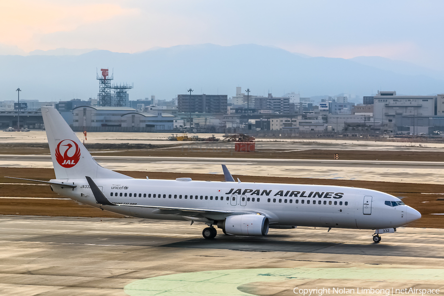 Japan Airlines - JAL Boeing 737-846 (JA332J) | Photo 598847
