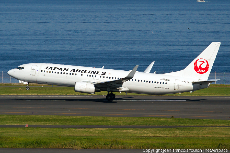 Japan Airlines - JAL Boeing 737-846 (JA334J) | Photo 130549