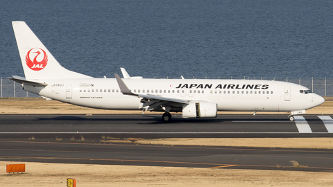 Japan Airlines - JAL Boeing 737-846 (JA340J) at  Tokyo - Haneda International, Japan