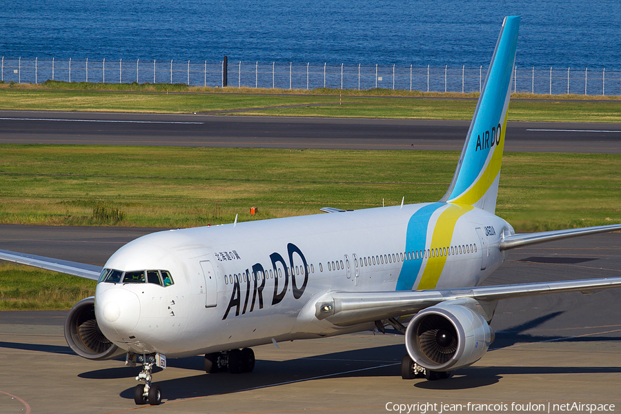 Hokkaido International Airlines - Air Do Boeing 767-381 (JA601A) | Photo 130719