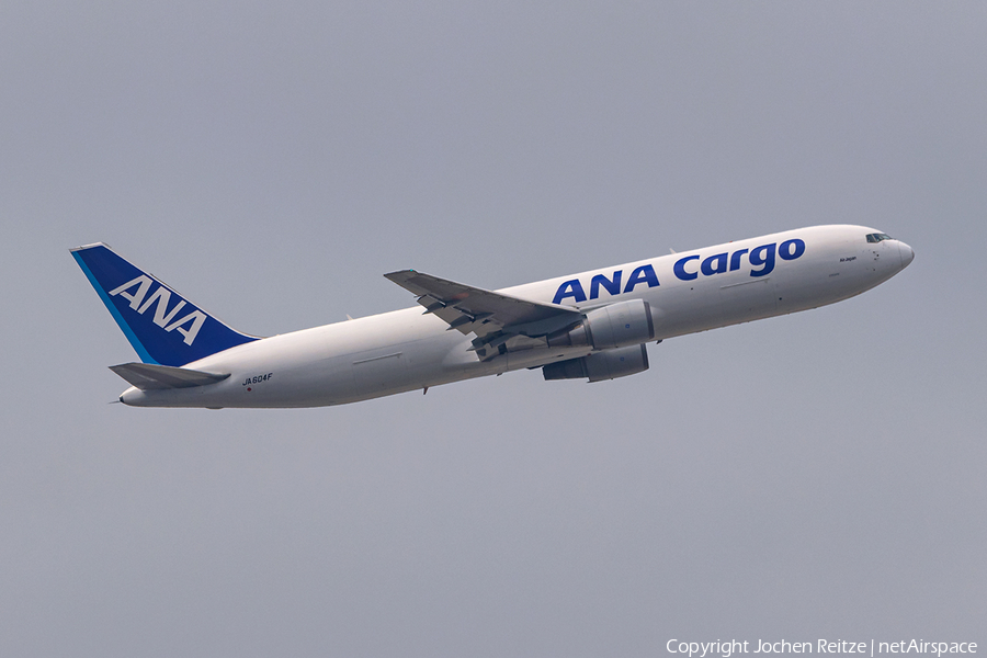 All Nippon Airways Cargo - ANA Cargo Boeing 767-381(F) (JA604F) | Photo 391067