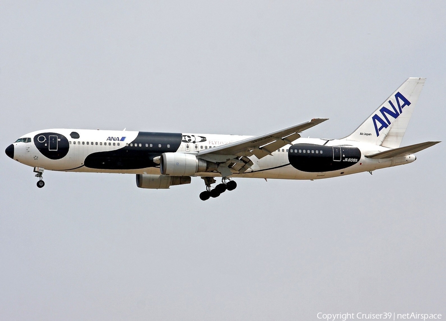 All Nippon Airways - ANA Boeing 767-381(ER) (JA606A) | Photo 58390