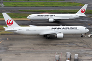 Japan Airlines - JAL Boeing 767-346(ER) (JA611J) at  Tokyo - Haneda International, Japan