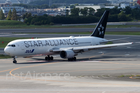 All Nippon Airways - ANA Boeing 767-381(ER) (JA614A) at  Osaka - Itami International, Japan