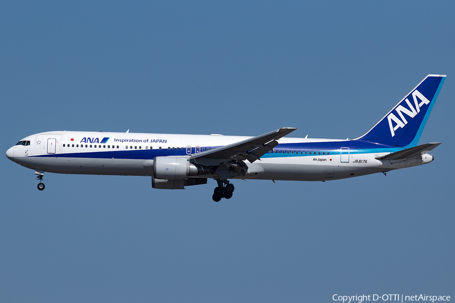 All Nippon Airways - ANA Boeing 767-381(ER) (JA617A) | Photo 401146