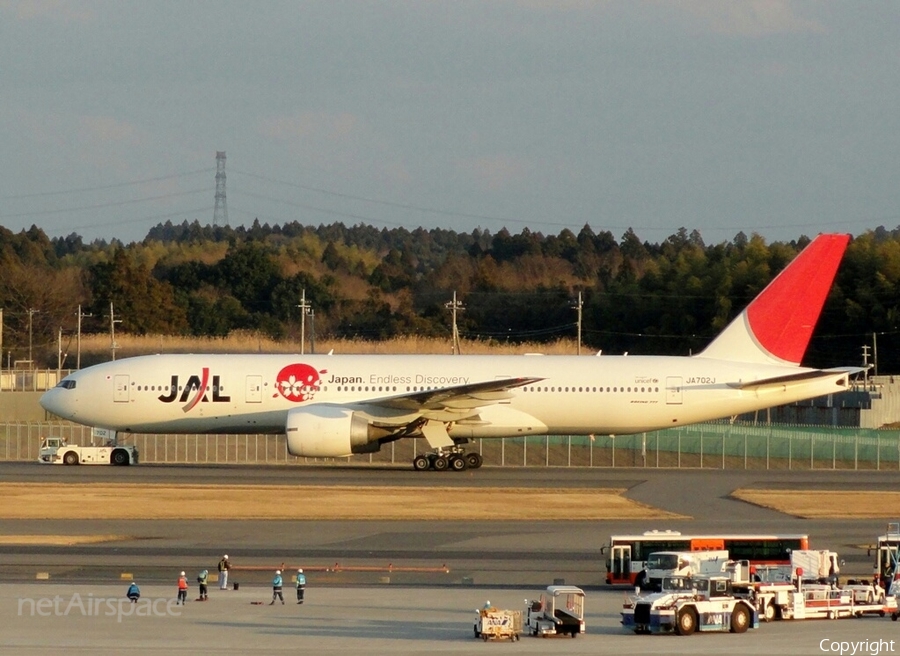 Japan Airlines - JAL Boeing 777-246(ER) (JA702J) | Photo 77011
