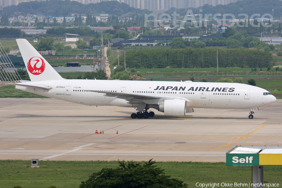 Japan Airlines - JAL Boeing 777-246(ER) (JA703J) | Photo 333885