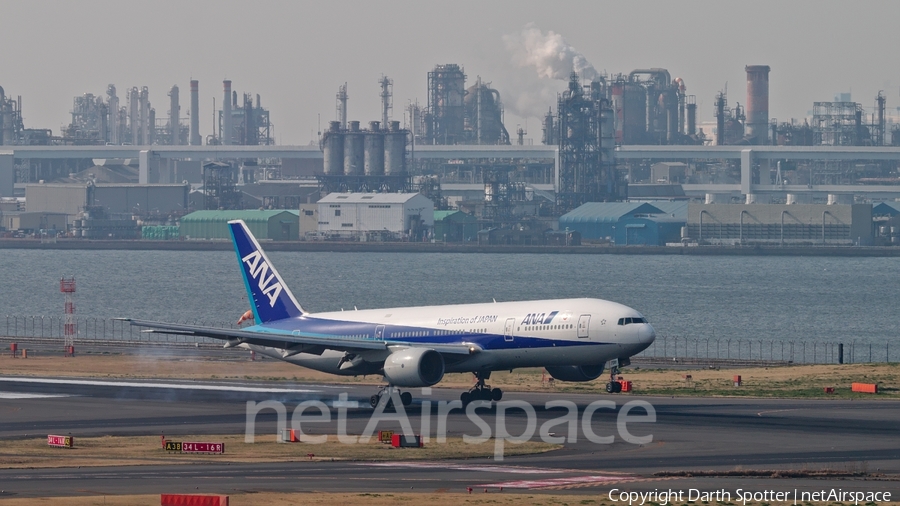 All Nippon Airways - ANA Boeing 777-281 (JA706A) | Photo 204305