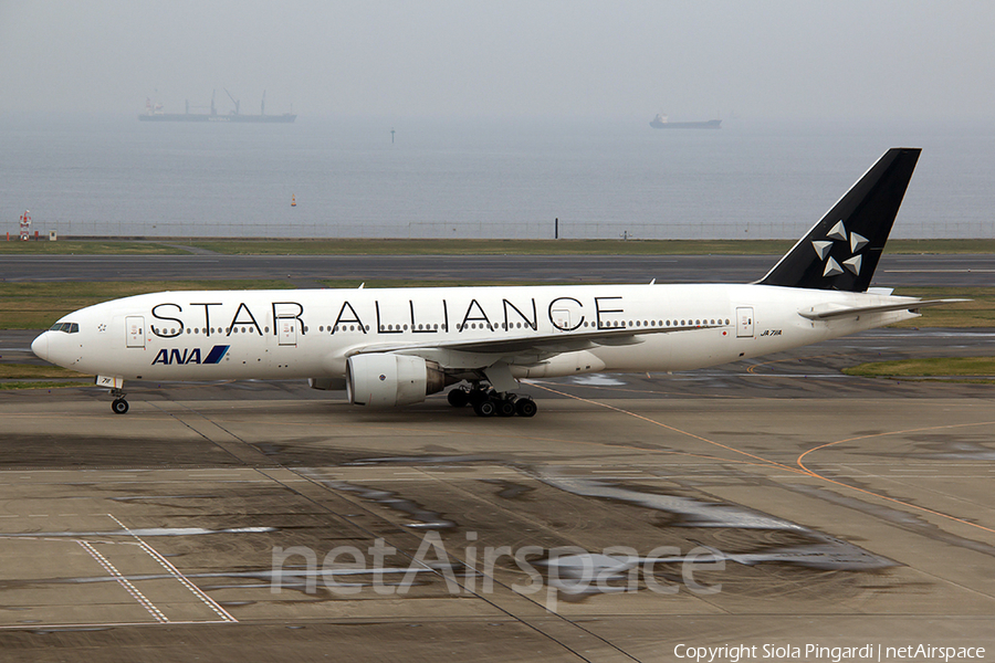 All Nippon Airways - ANA Boeing 777-281 (JA711A) | Photo 361165