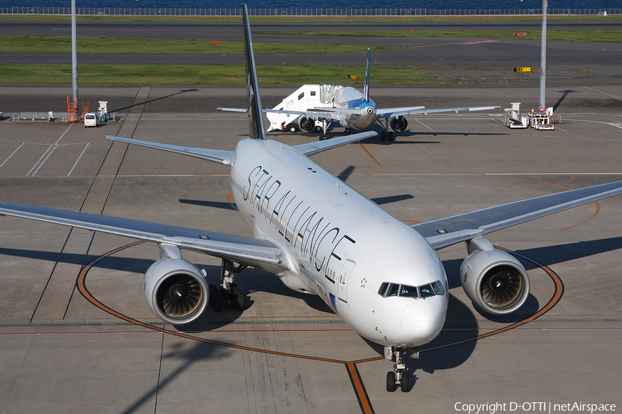 All Nippon Airways - ANA Boeing 777-281 (JA711A) | Photo 418237