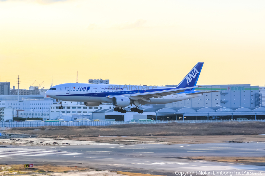 All Nippon Airways - ANA Boeing 777-281(ER) (JA715A) | Photo 598947