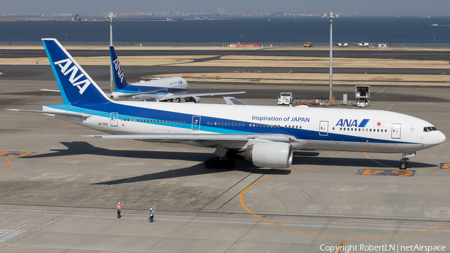 All Nippon Airways - ANA Boeing 777-281(ER) (JA715A) | Photo 681371