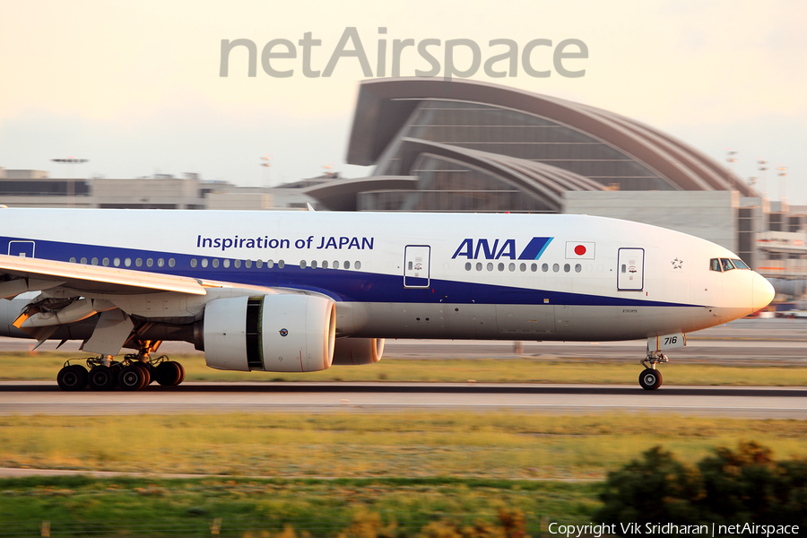 All Nippon Airways - ANA Boeing 777-281(ER) (JA716A) | Photo 67712